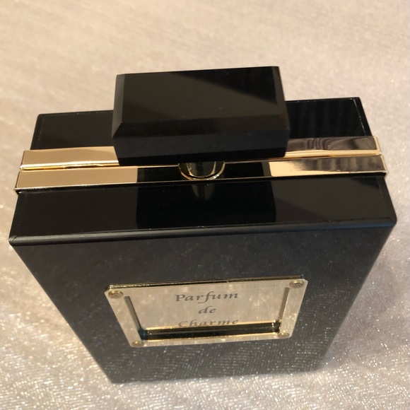 ***NWOT***Boutique Perfume Bottle Evening Bag - Picture 9 of 10